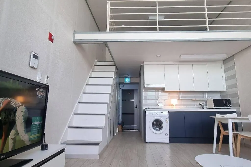 W House R505 Queen 2Beds Incheon 0*,  South Korea